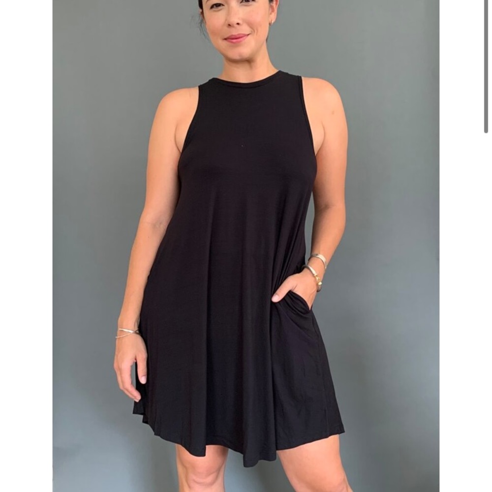 fighting eel black dress